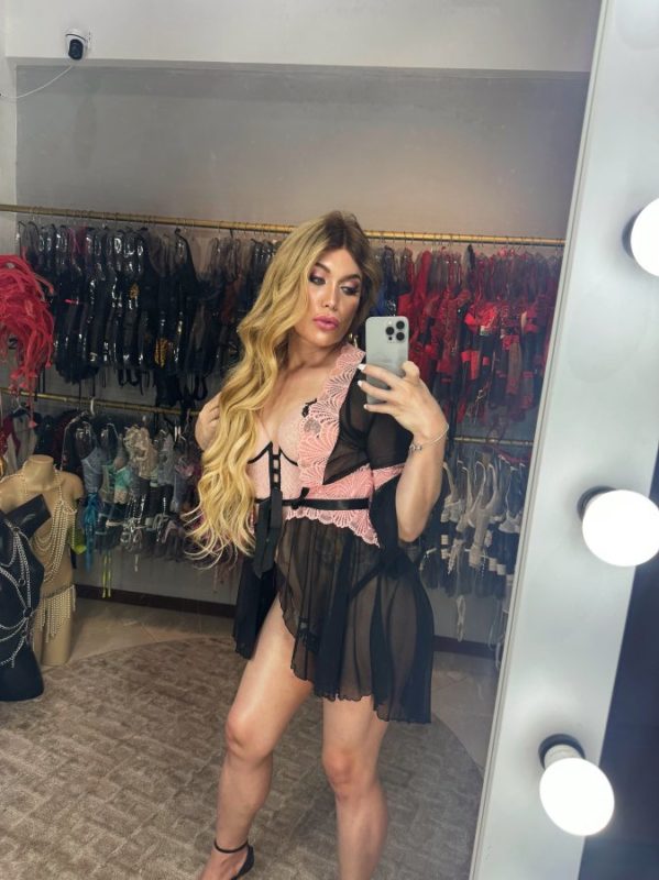 Lola Angel 1