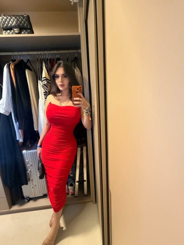 Yasmin Bianchi 43