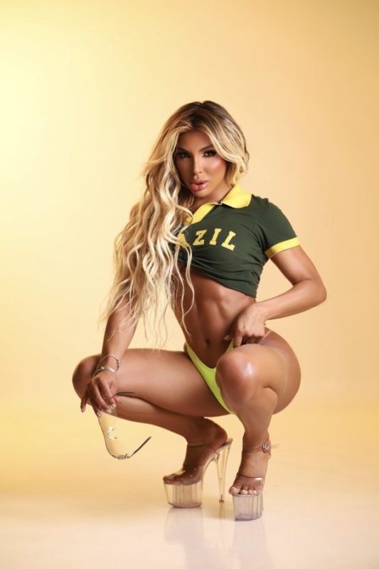 Amanda Vasconcelos 51