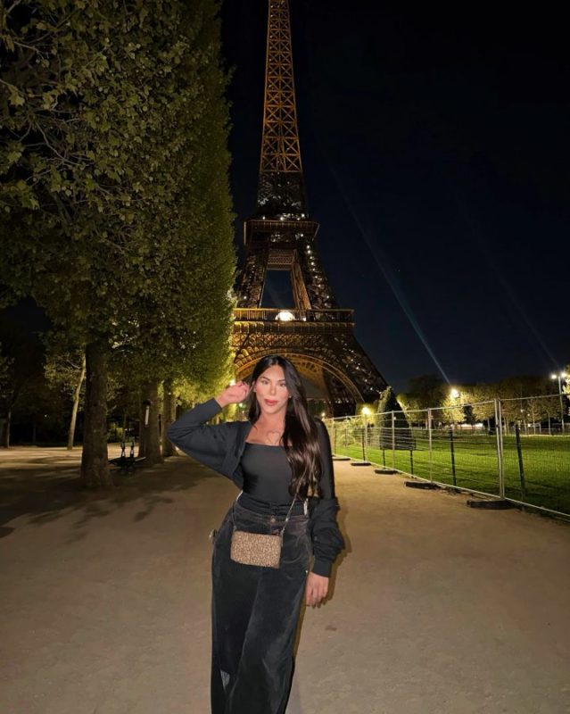 Valentina Holanda 30