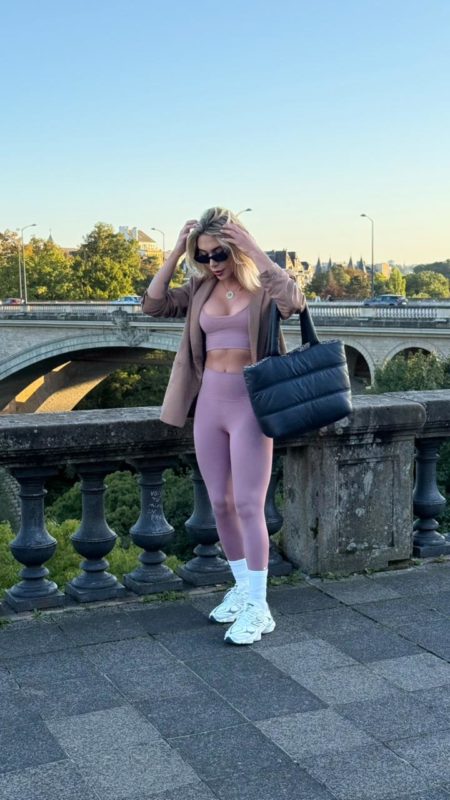 Larissa Azevedo 30
