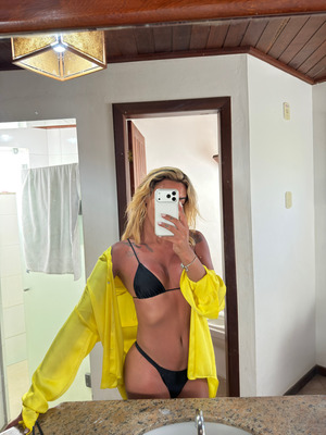 Larissa Azevedo 21