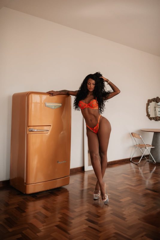 Giovana Cavalcanti 25