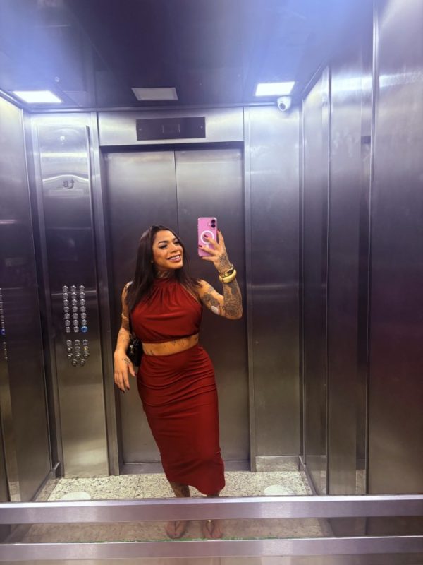 Joyce Lira 4