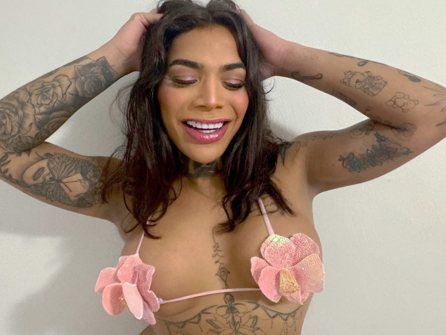 Joyce Lira 18