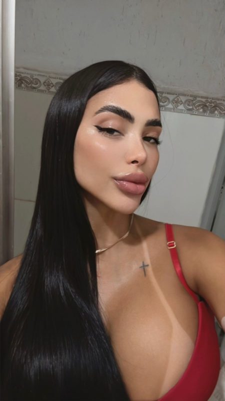 Júlia Oliveira 58