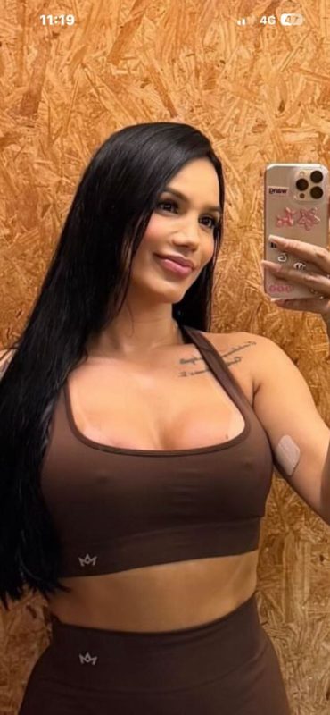 Paula Souza 23