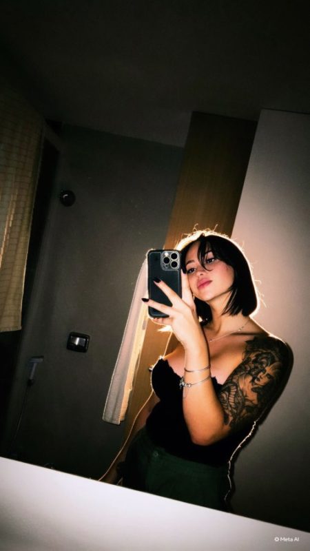 Sofia Valota 6