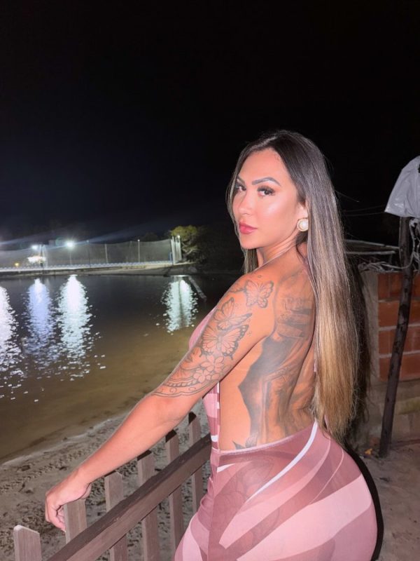 Jade Hottman 26