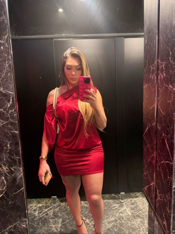 Jade Hottman 15