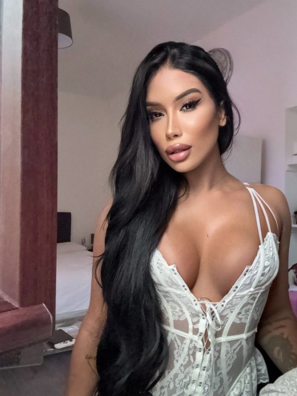 Bruna Canuto 58