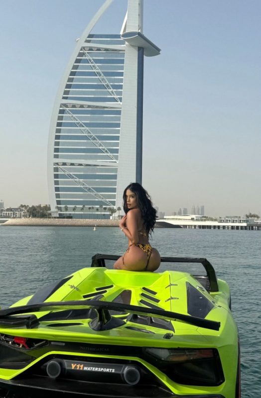 Bruna Canuto 52