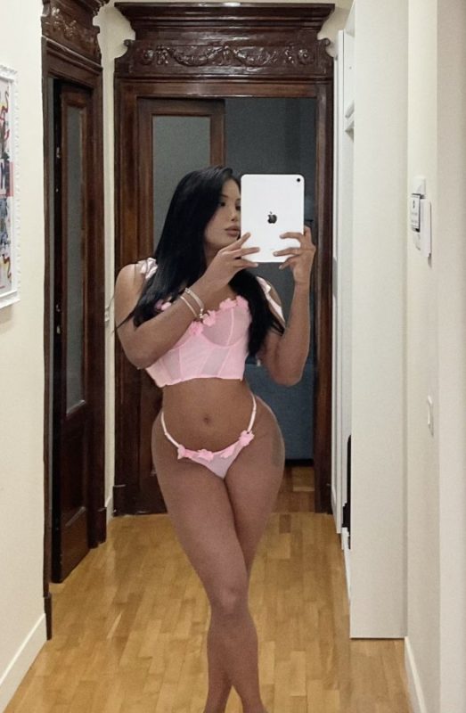 Bruna Canuto 48
