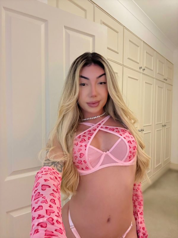 Mirela Aciolli 43
