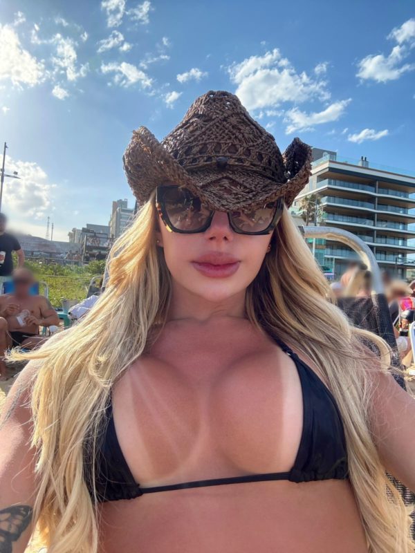 Mirela Aciolli 40