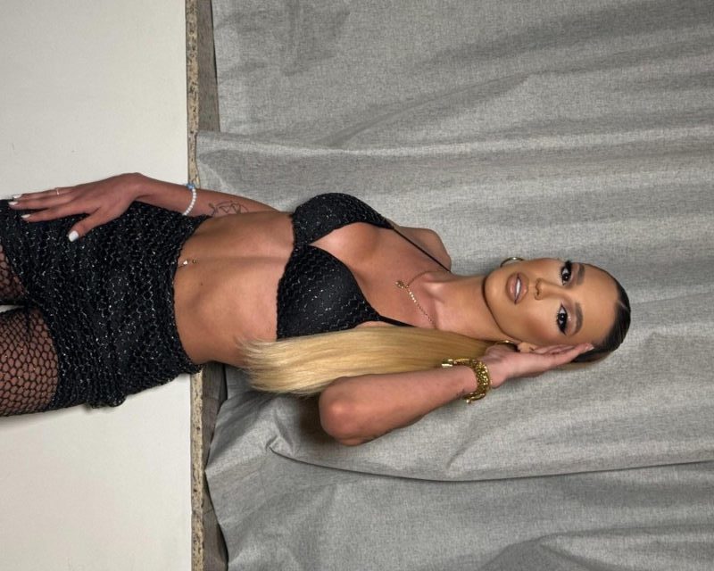 Lara Lopes 40