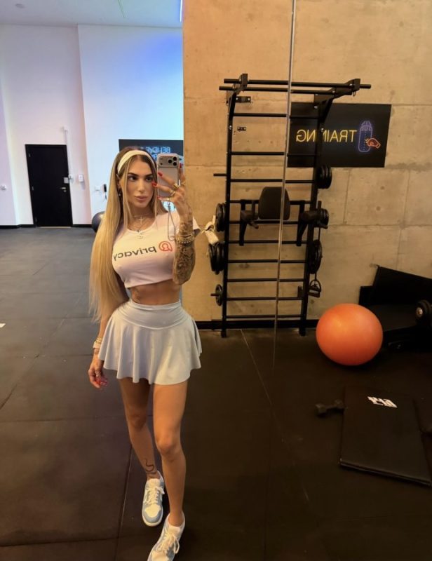 Ariella Dantas 34