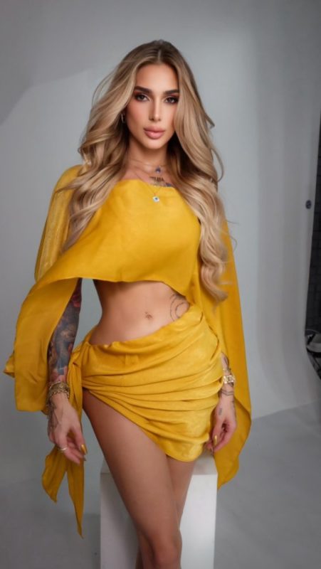 Ariella Dantas 27