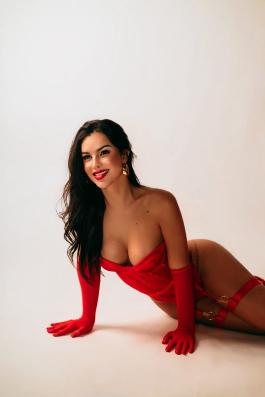 Lara Lasmar 73