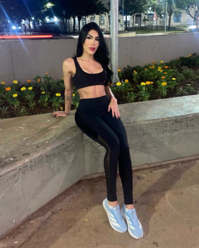 Luna Xavier 11