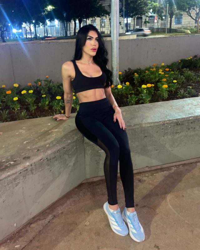 Luna Xavier 12