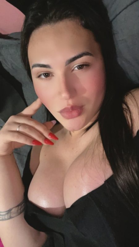 Camila Luzzon 35