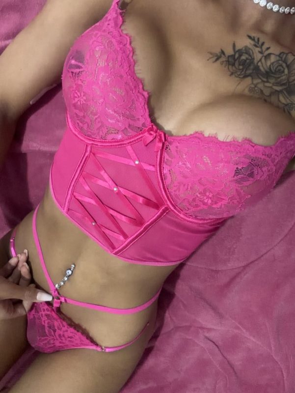 Julia Motta 7