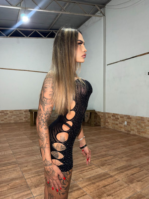 Ísis Valverde 3