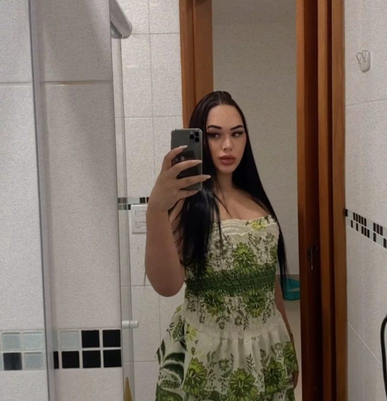 Dyanna Ribeiro 8