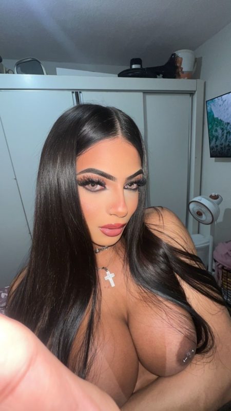 Ana Jennyfer 3