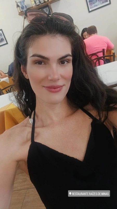 Bruna Colombo 22