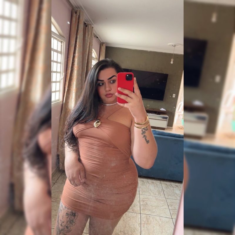 Monique Evellyn 4