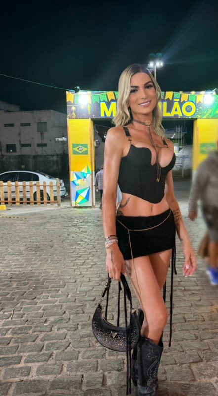 Yasmin Almeida 9