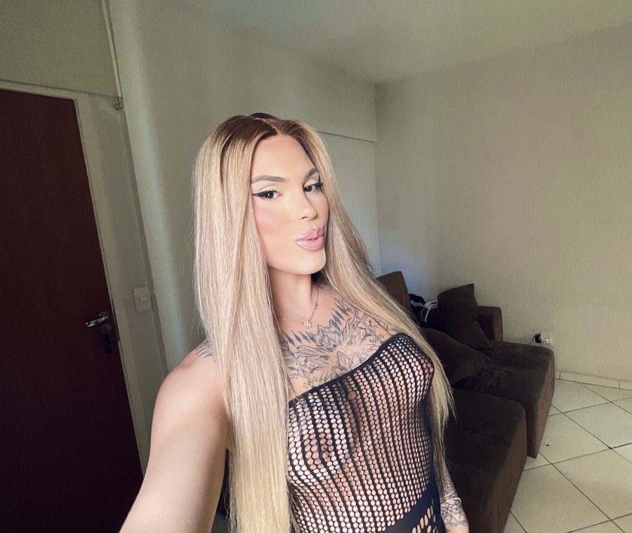 Maria Ísis 11
