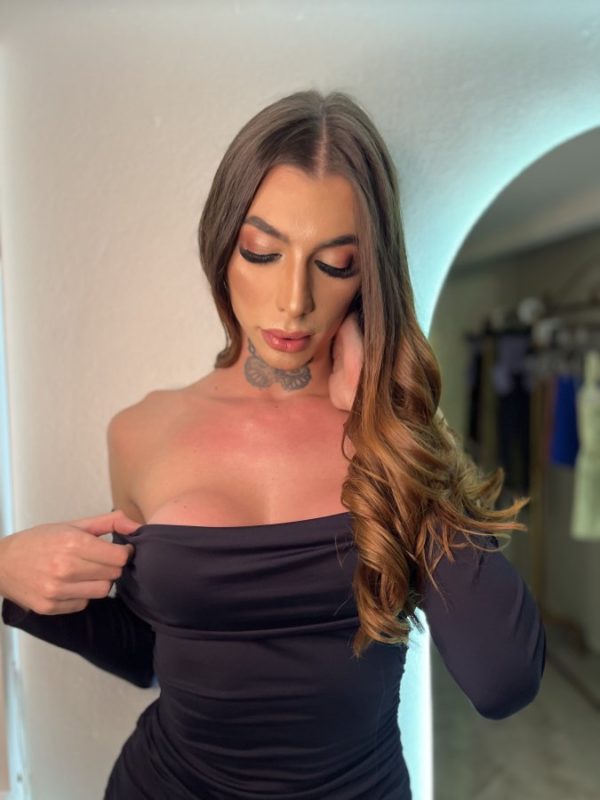 Melyssa Barbosa 6