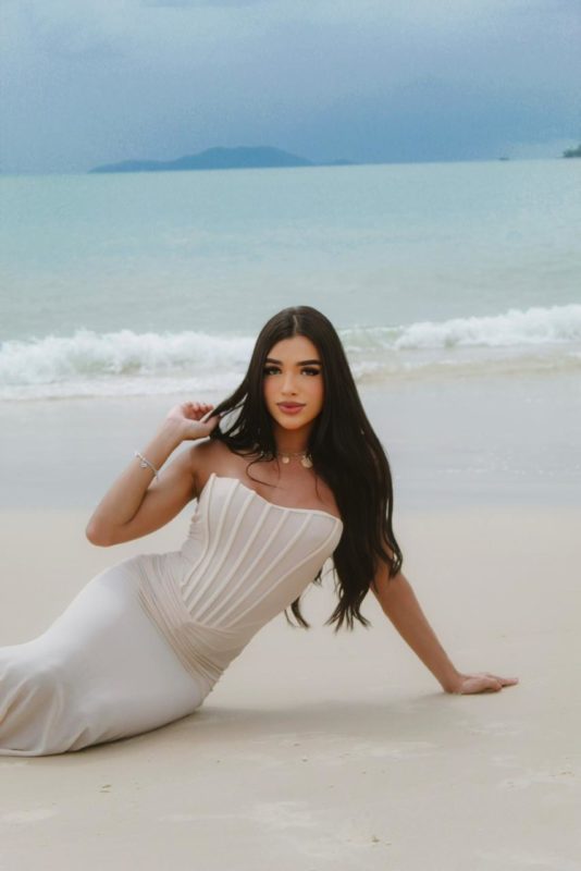 Emanuelle Martins 6