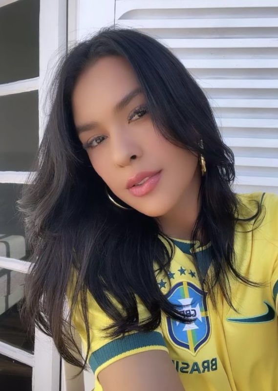 Mirella Queiroz 5