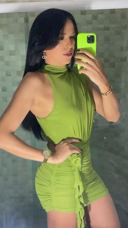 Mirella Queiroz 38