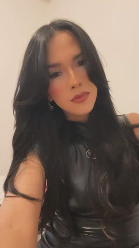Mirella Queiroz 34