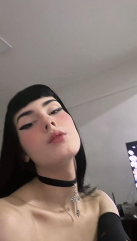 Boneca Deneca 4