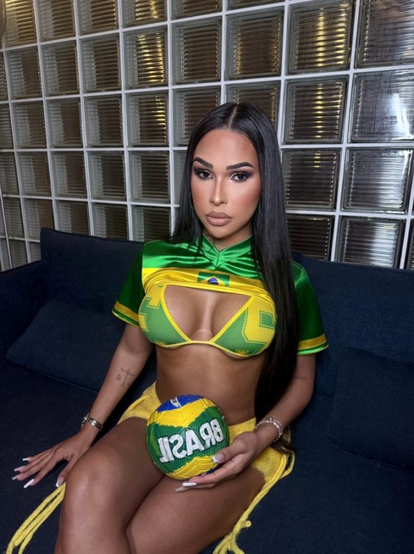Júlia Ninfeta 1