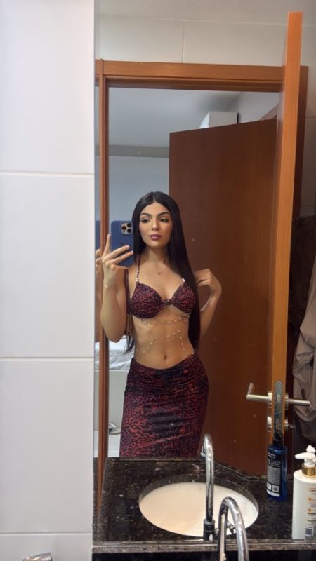 Mell Oliveira 3