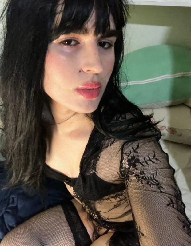Artemís Borges 37