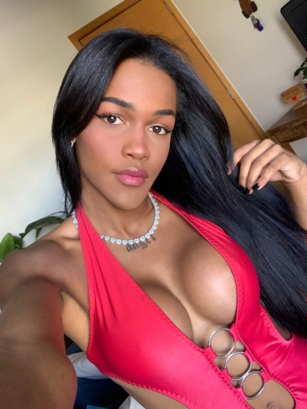 Andressa Castellani 5