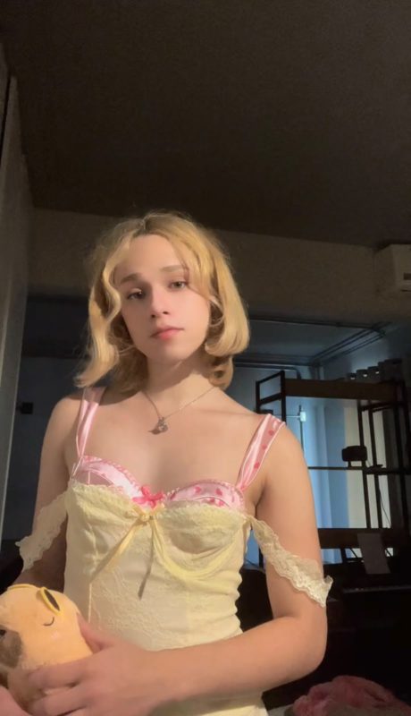 Mia 19