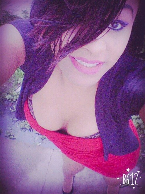 Nicoly Ferrari 5