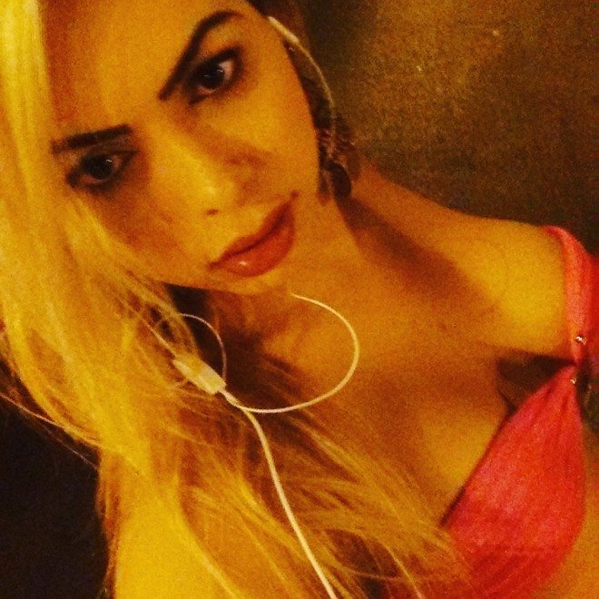 Evellyn 10