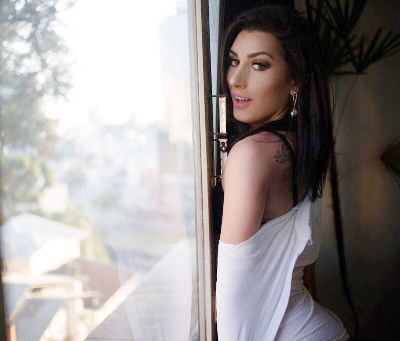 travesti 77 travesti 77