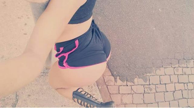 Yasmin Marquezinny 39