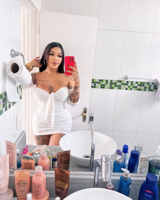 Bruna Martins 93